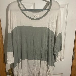 Maurice’s 24/7 tee 3/4 sleeves size 4X